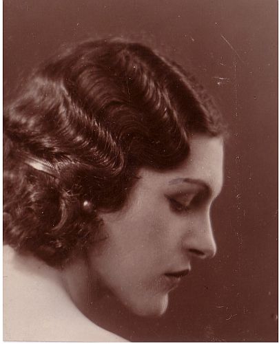 Evelyn Marjorie Minter
